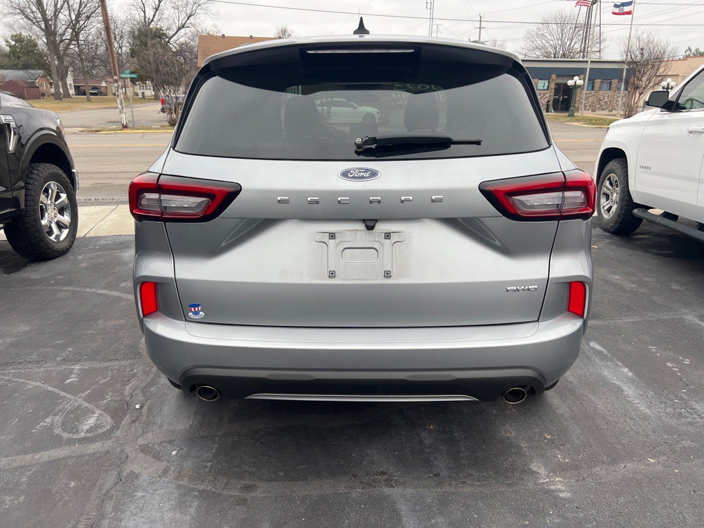 2023 Ford Escape Image 5