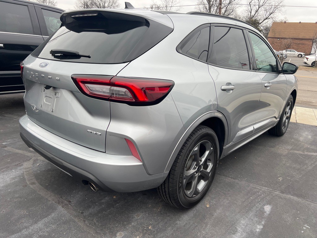 2023 Ford Escape Image 6