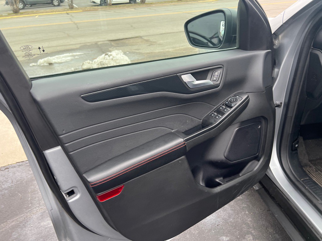 2023 Ford Escape Image 7