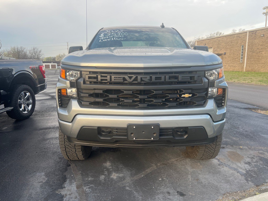 2023 Chevrolet Silverado 1500 Image 2