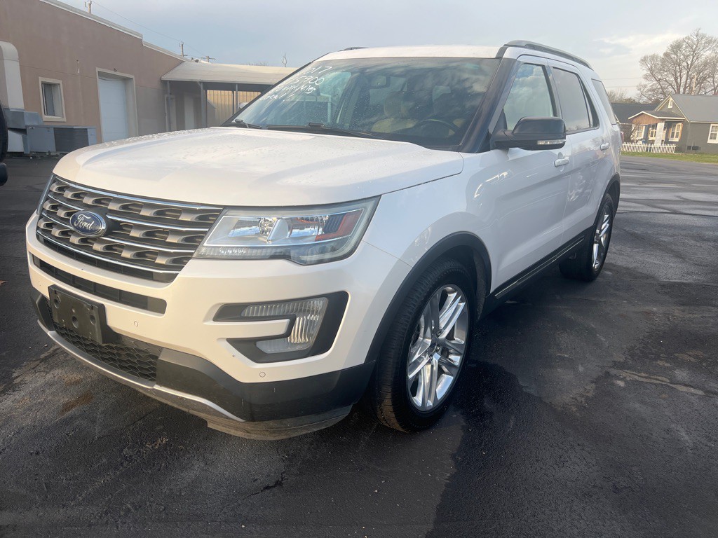 2017 Ford Explorer Image 3
