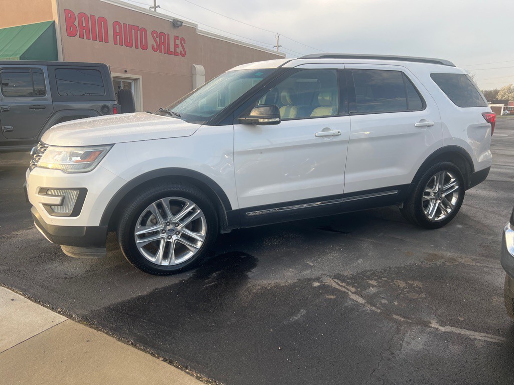 2017 Ford Explorer Image 4