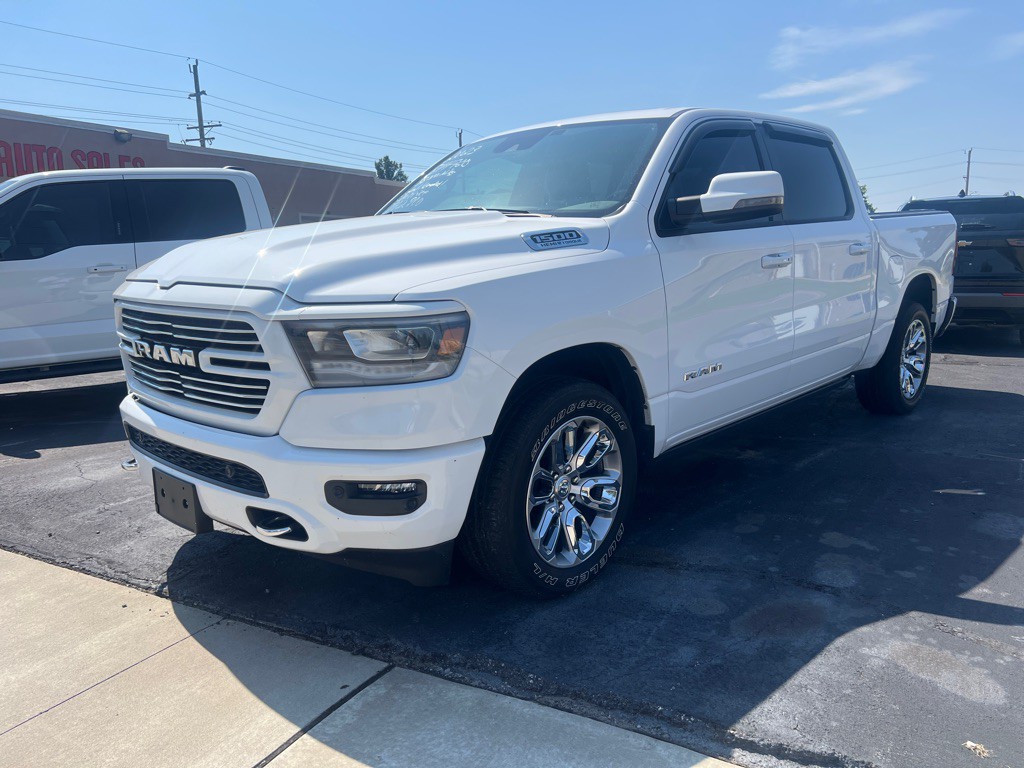 2023 RAM 1500 Image 3