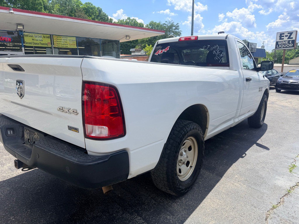 2017 RAM 1500 Image 10