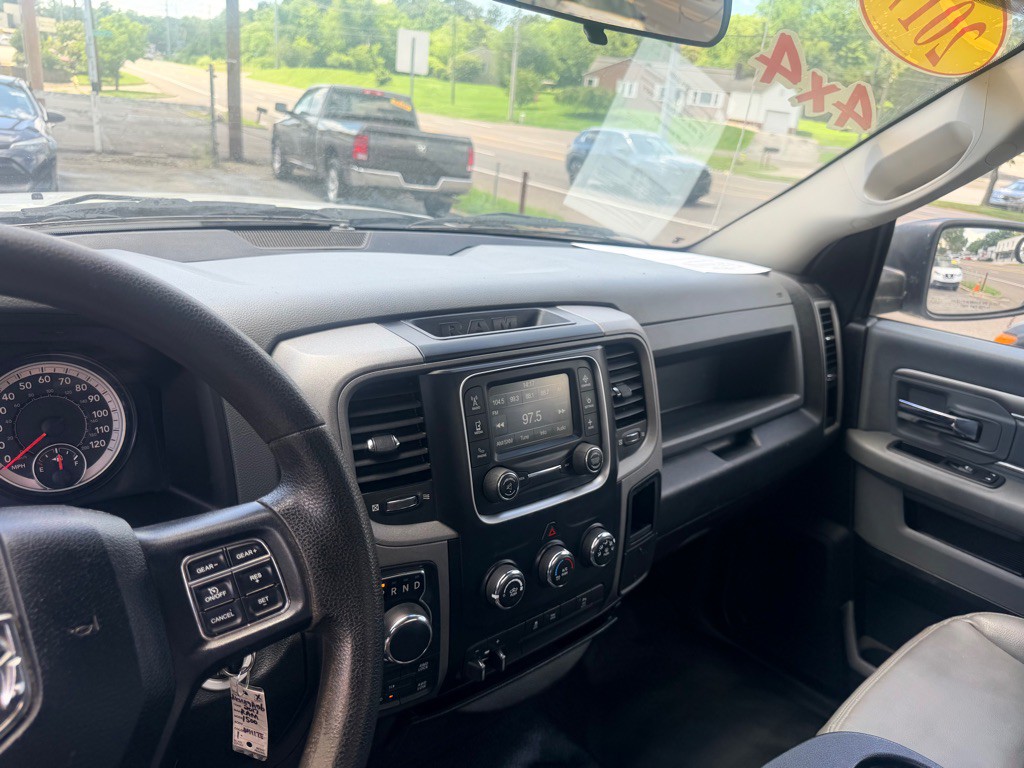 2017 RAM 1500 Image 24