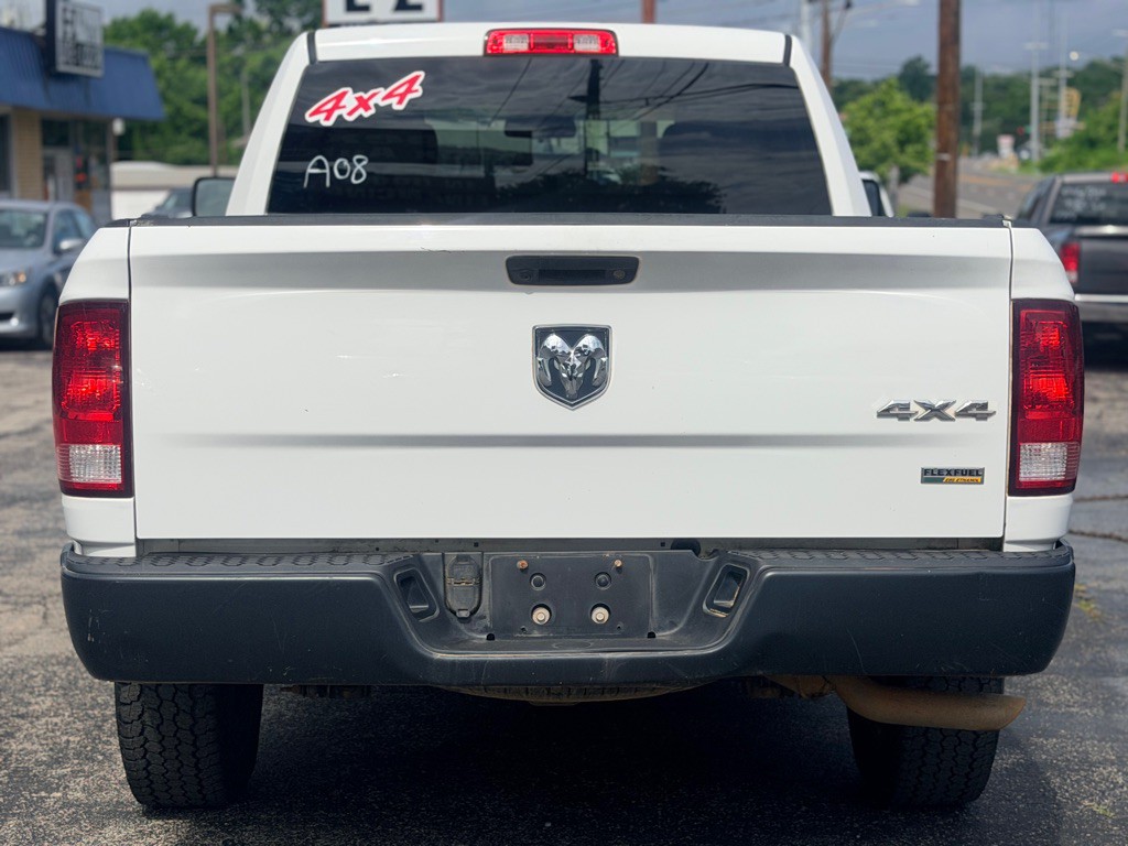 2016 RAM 1500 Image 6