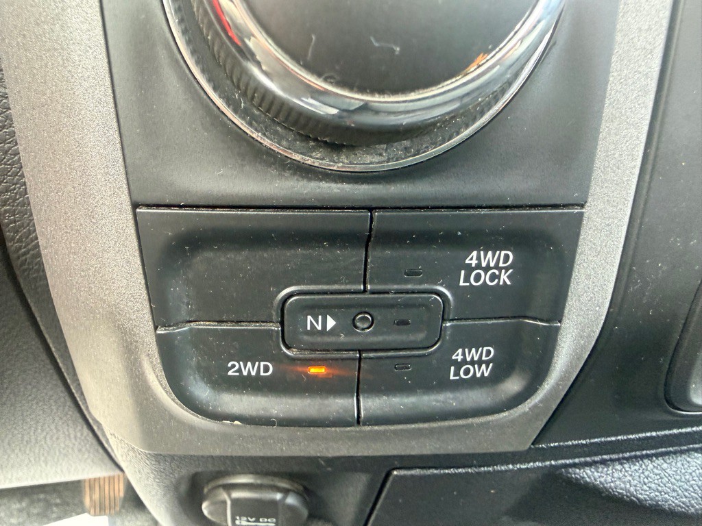 2016 RAM 1500 Image 22