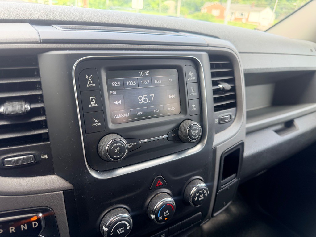 2016 RAM 1500 Image 26