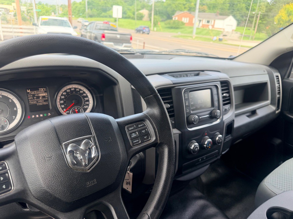 2016 RAM 1500 Image 28