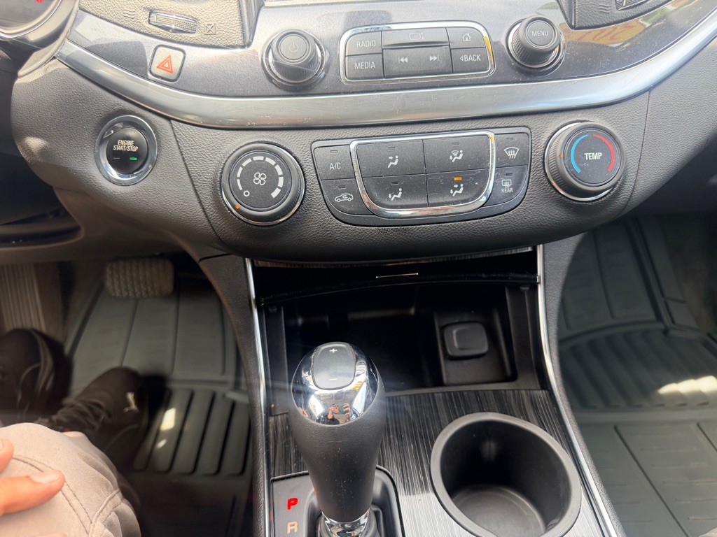 2018 Chevrolet Impala Image 20