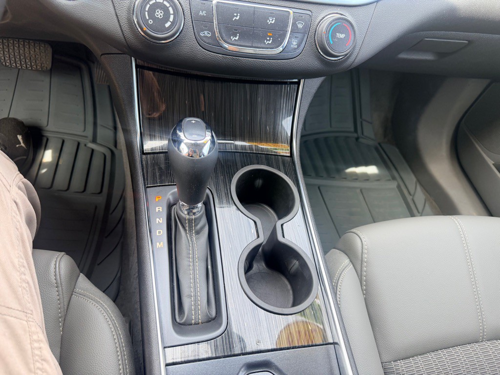 2018 Chevrolet Impala Image 21
