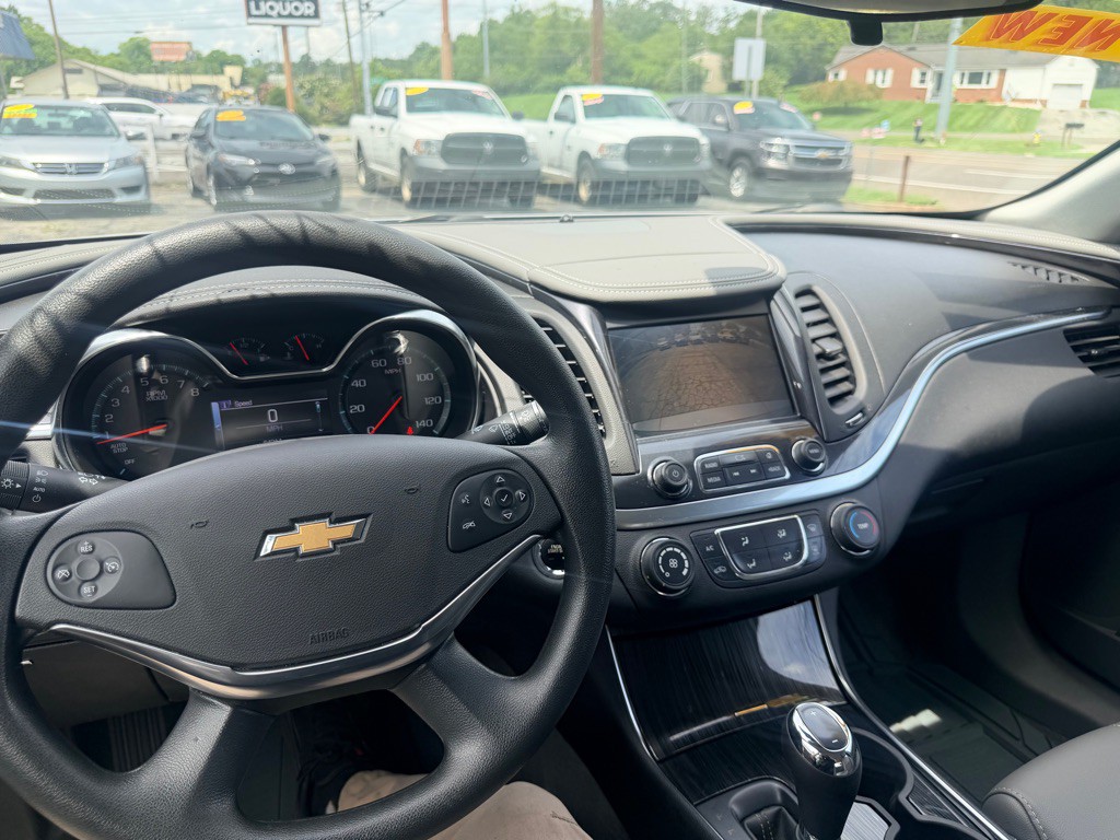 2018 Chevrolet Impala Image 27