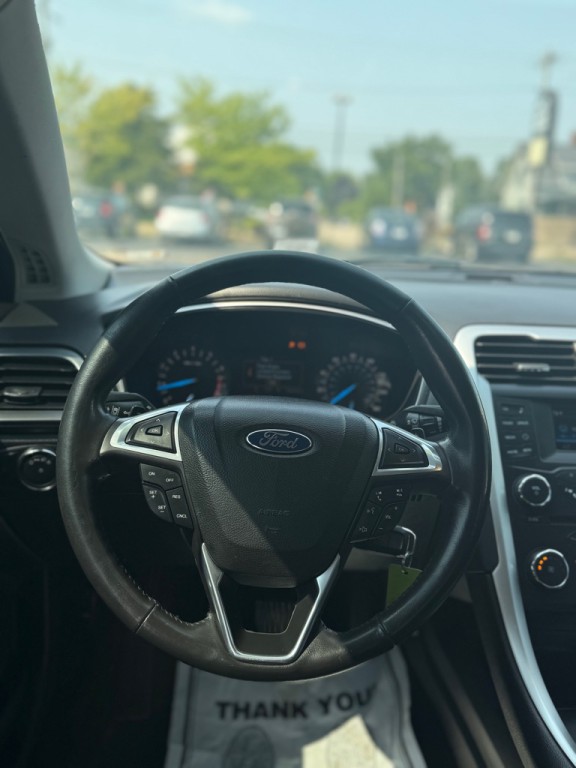 2015 Ford Fusion Image 11