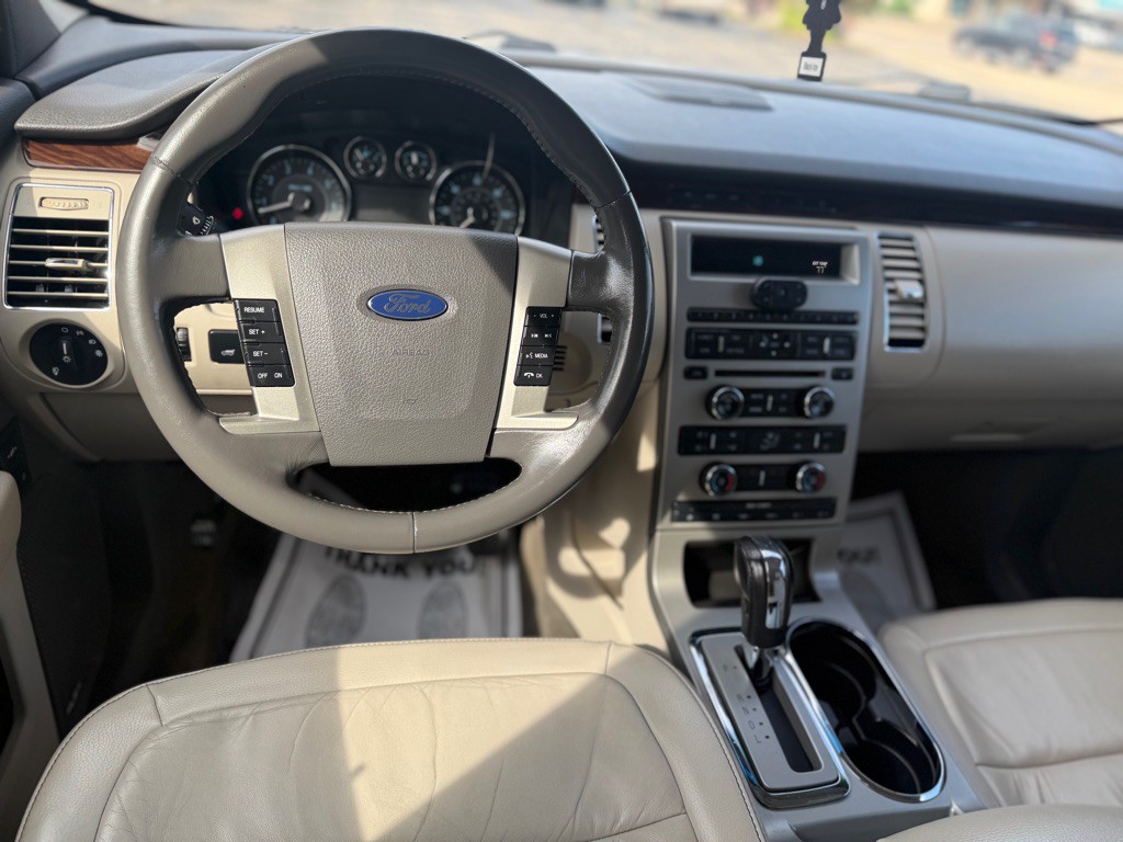 2012 Ford Flex Image 10