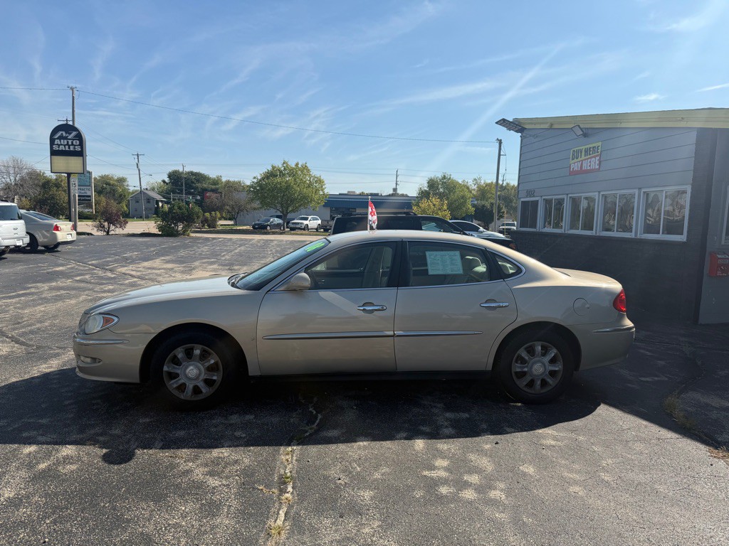 2008 Buick Lacrosse Image 3