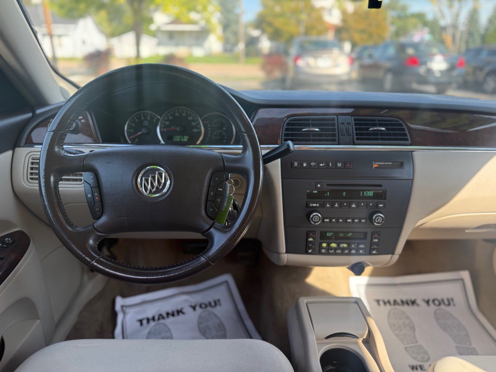 2008 Buick Lacrosse Image 10