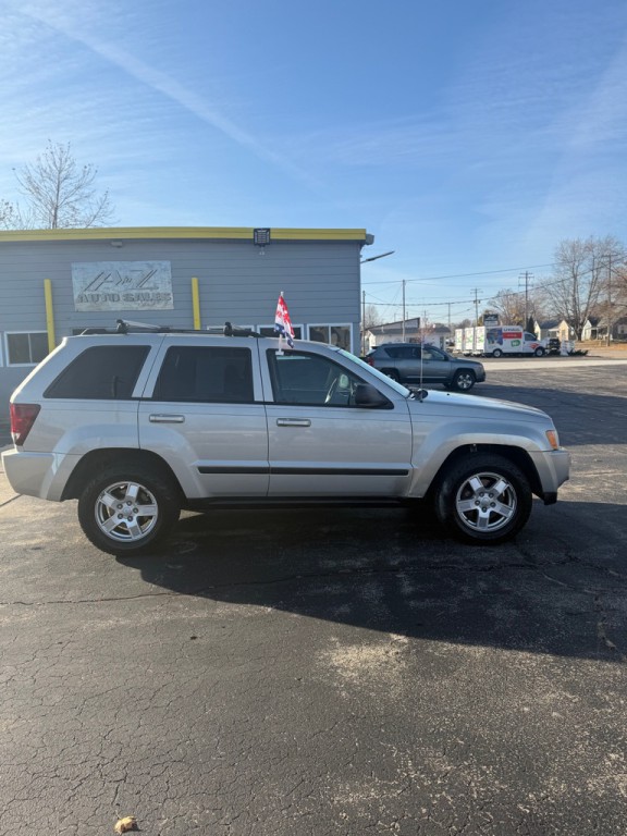2007 Jeep Grand Cherokee Image 7