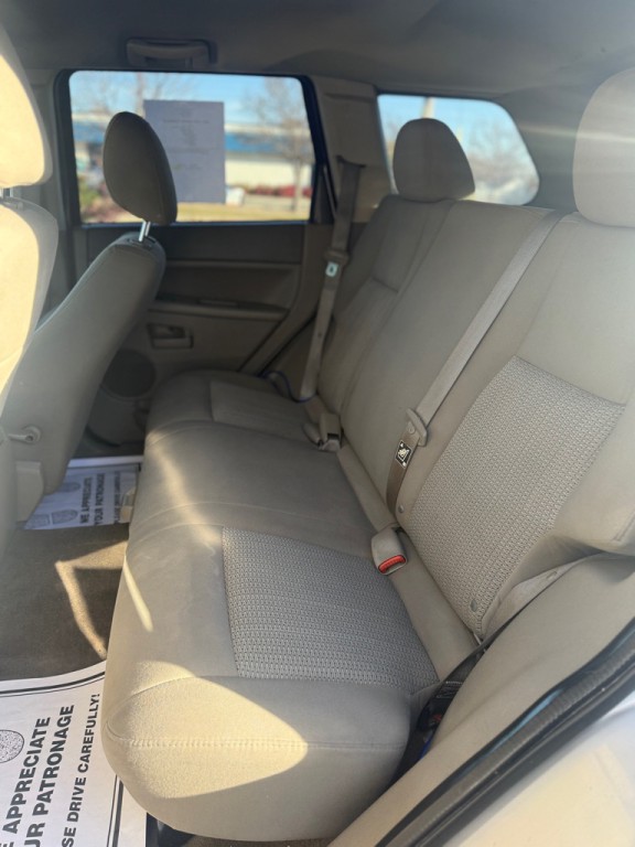 2007 Jeep Grand Cherokee Image 9