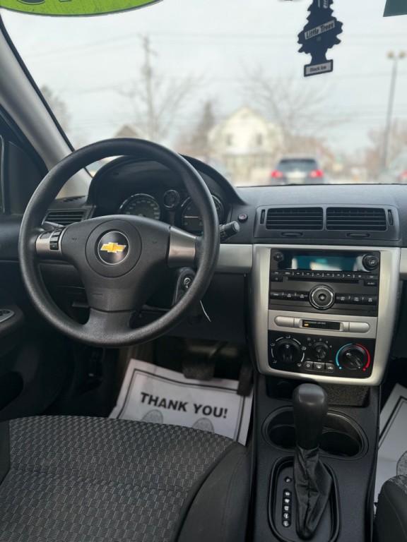 2010 Chevrolet Cobalt Image 10