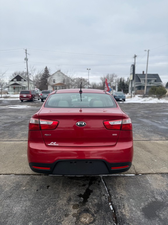 2015 Kia Rio Image 5