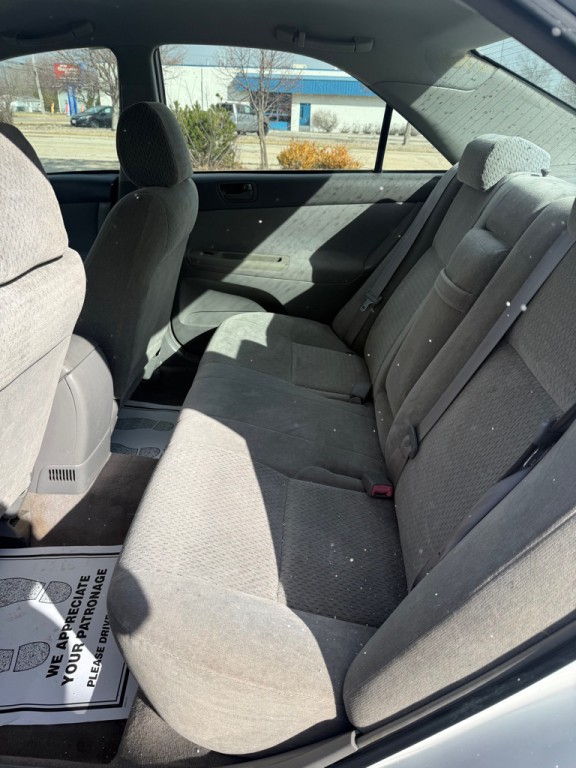 2002 Toyota Camry Image 9