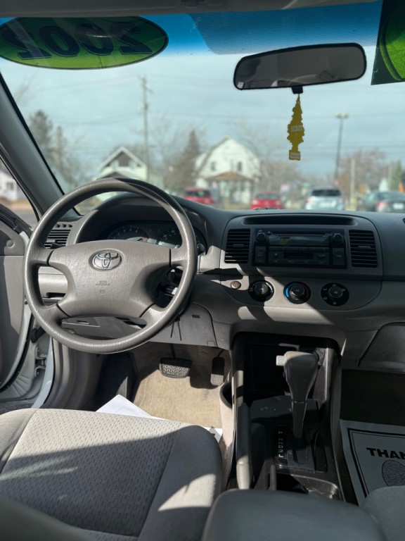 2002 Toyota Camry Image 10