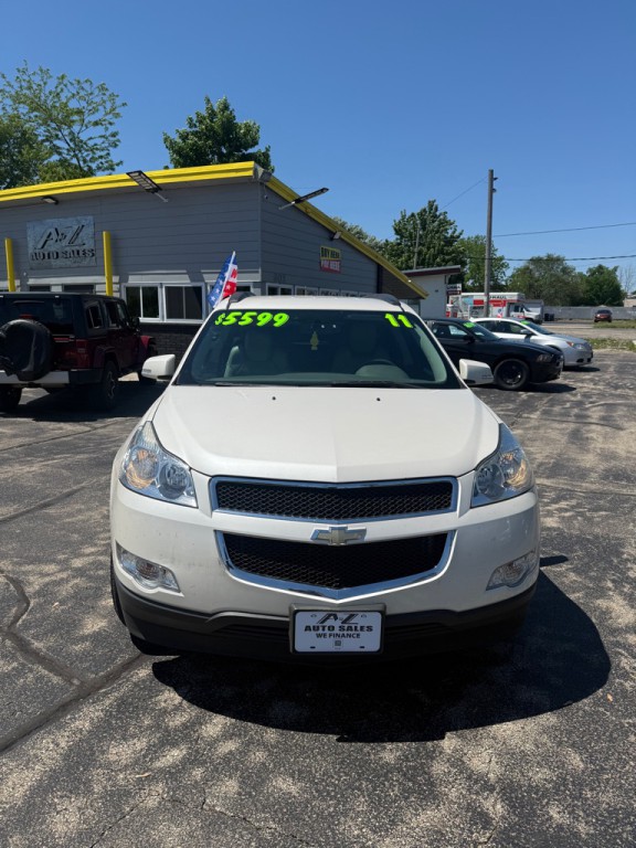 2011 Chevrolet Traverse Image 1