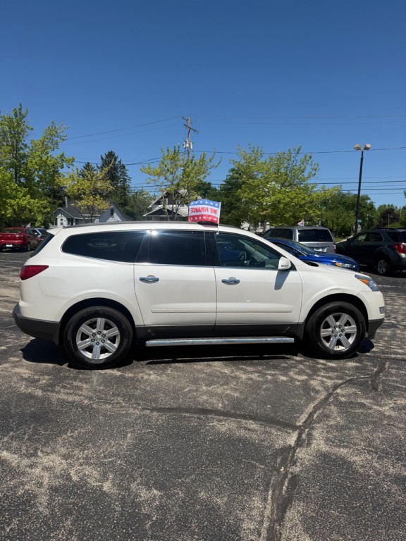 2011 Chevrolet Traverse Image 7