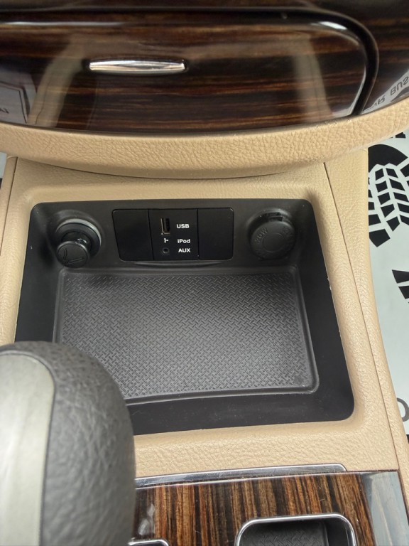 2012 Hyundai Santa Fe Image 7