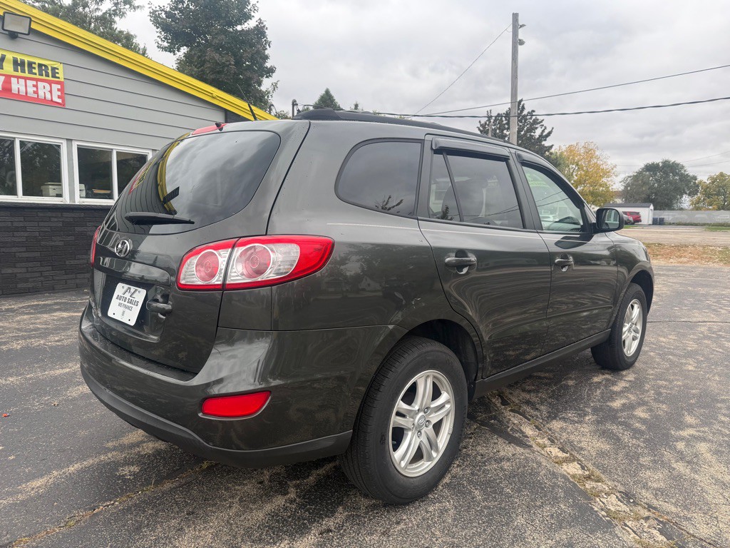2012 Hyundai Santa Fe Image 12