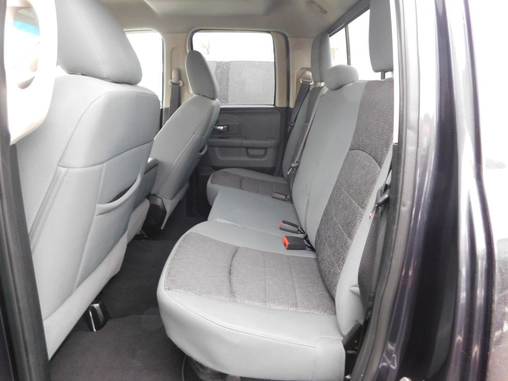2013 RAM 1500 Image 4