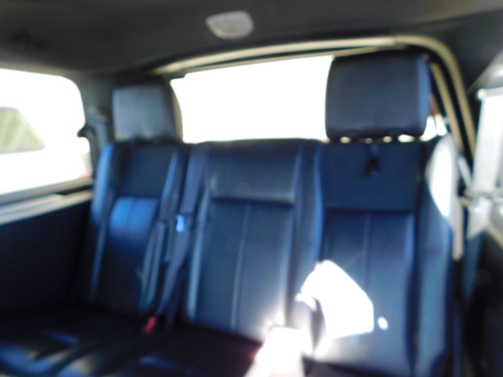 2011 Ford Expedition Image 6