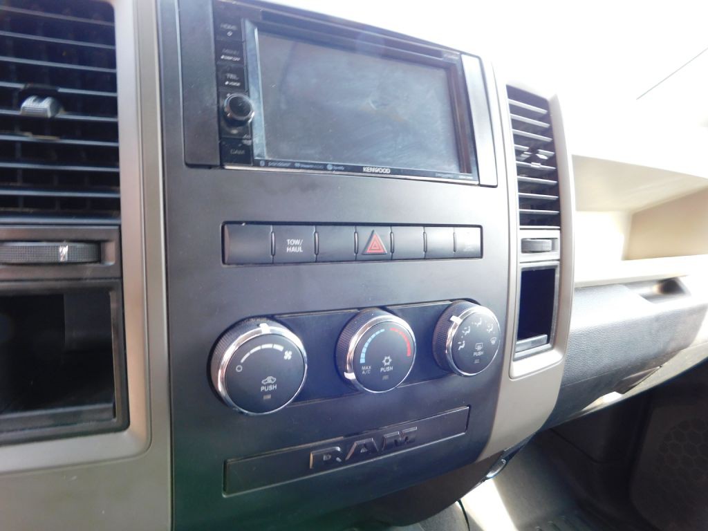 2010 Dodge Ram 2500 Image 10