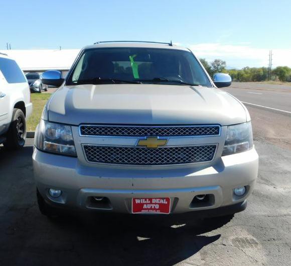 2013 Chevrolet Tahoe Image 2
