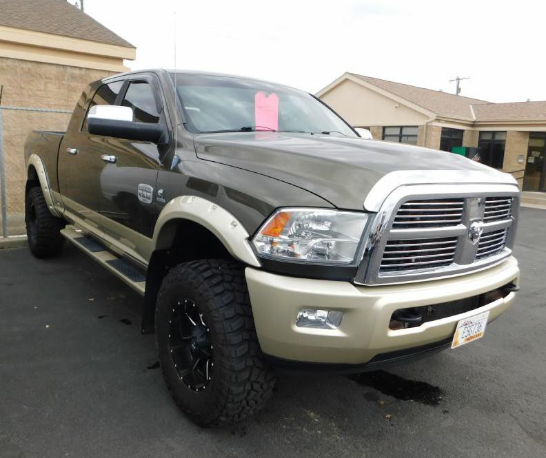 2011 Dodge Ram 3500 Image 3