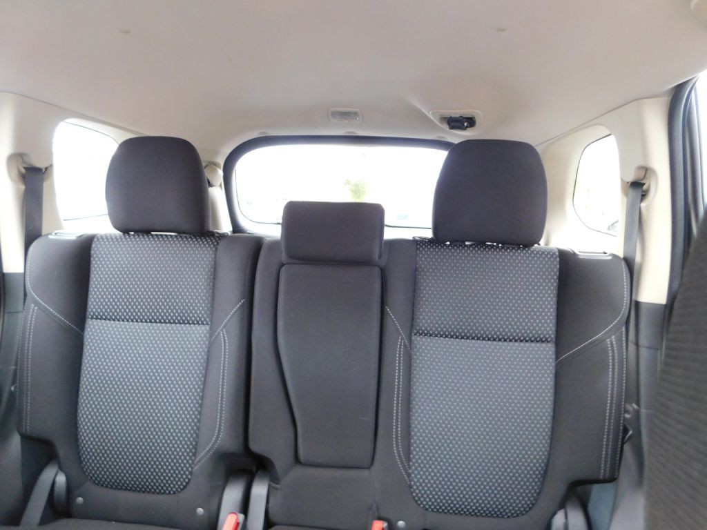 2020 Mitsubishi Outlander Image 7