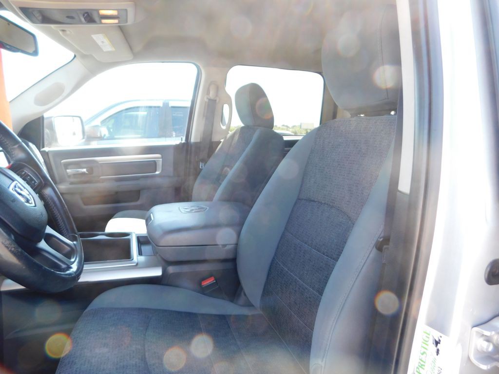 2015 RAM 1500 Image 5