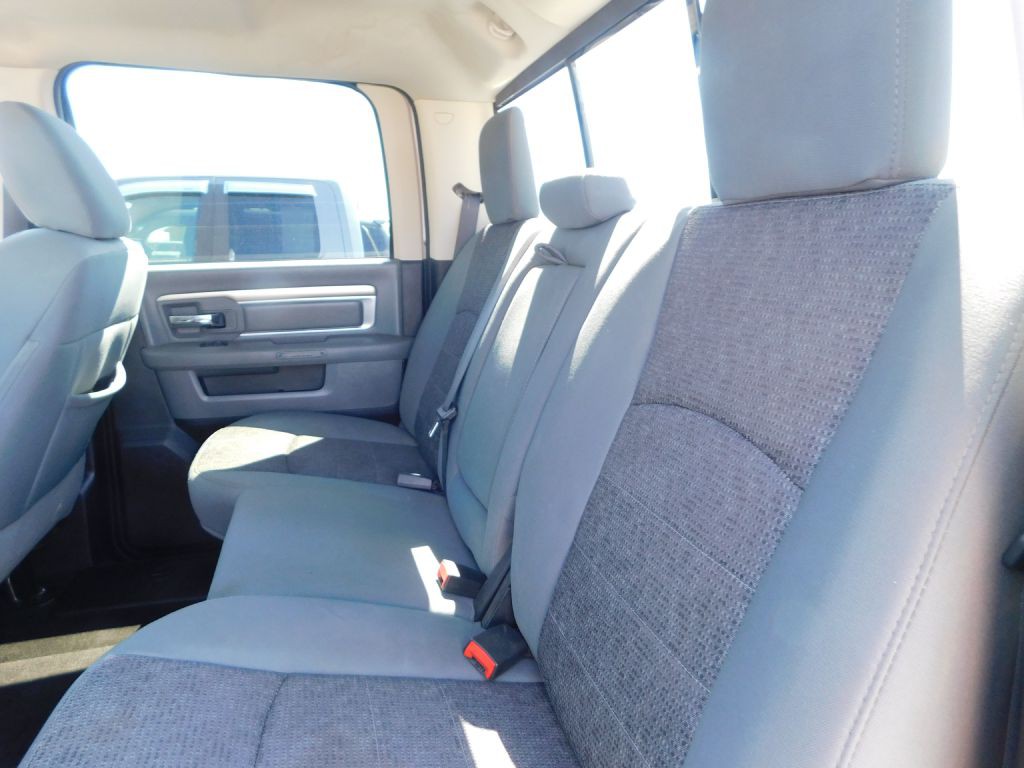 2015 RAM 1500 Image 6