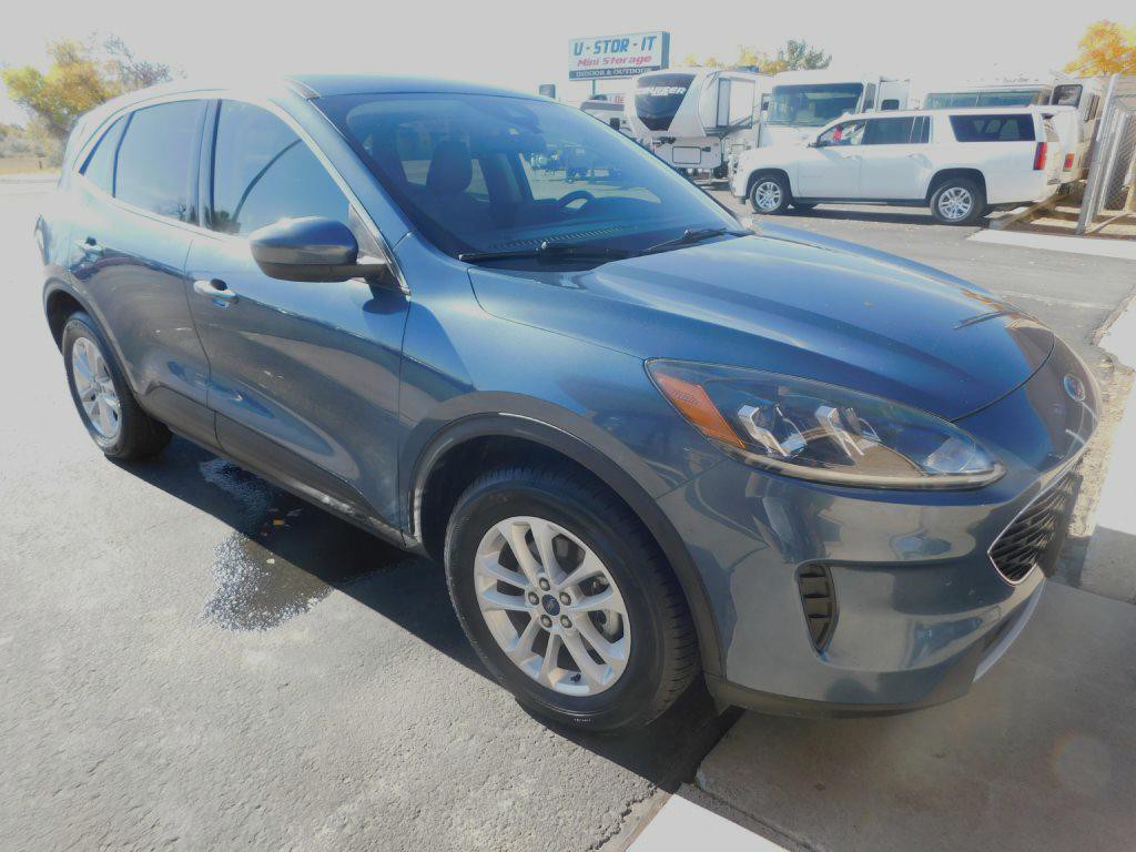 2020 Ford Escape Image 2