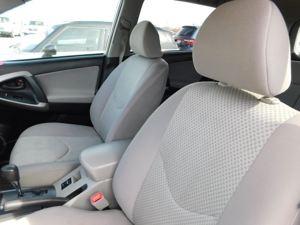 2008 Toyota Rav4 Image 3