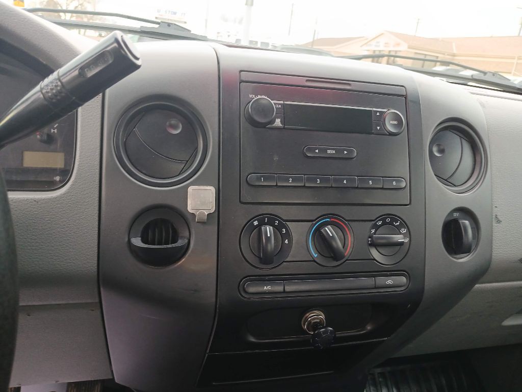 2006 Ford F-150 Image 8