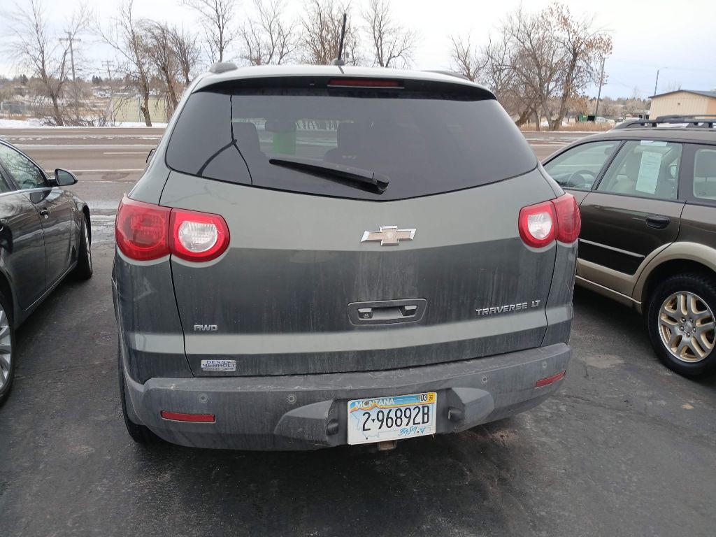 2011 Chevrolet Traverse Image 5