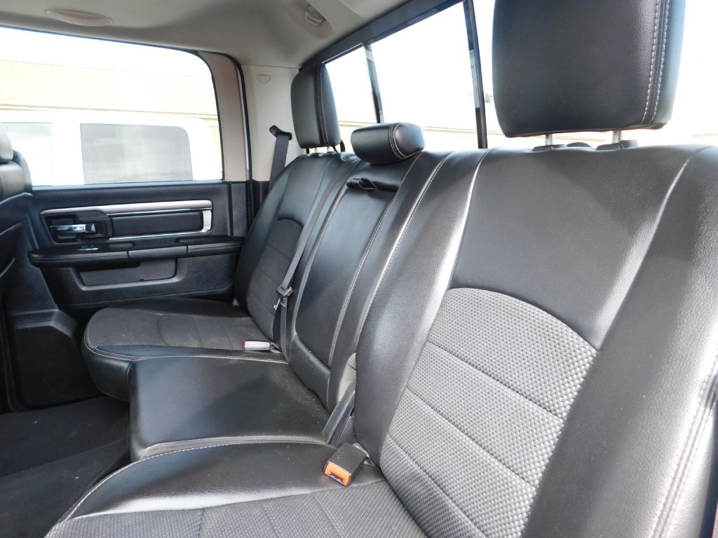 2014 RAM 1500 Image 5