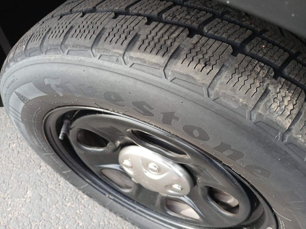 2016 Ford Explorer Image 5