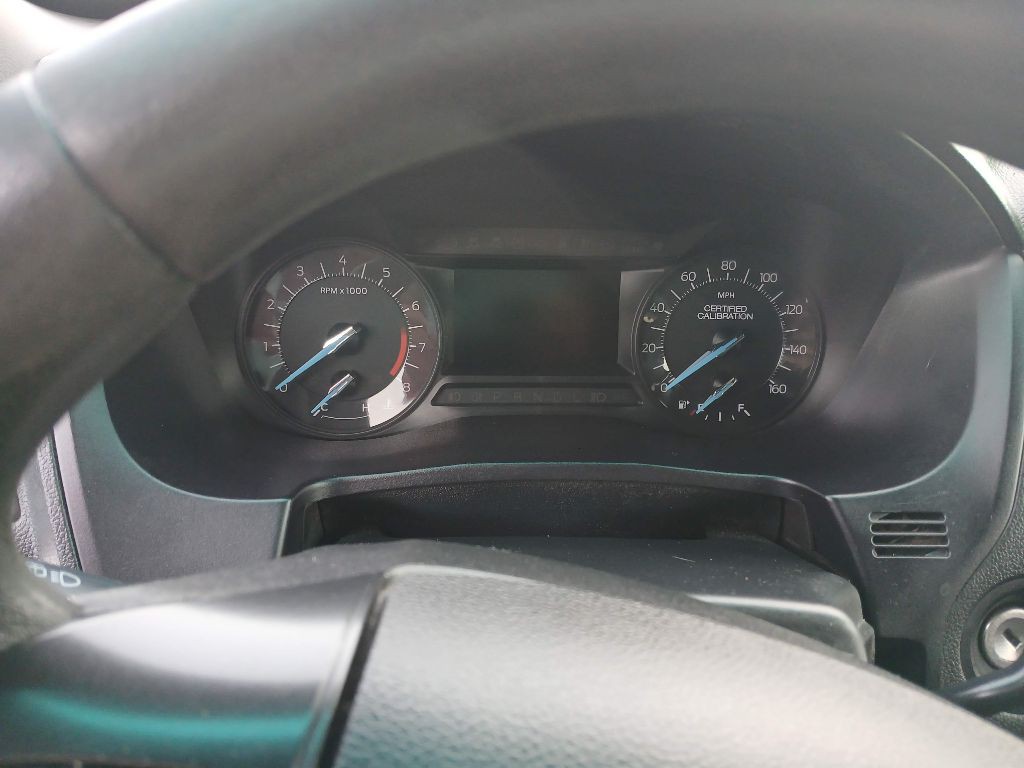 2016 Ford Explorer Image 8