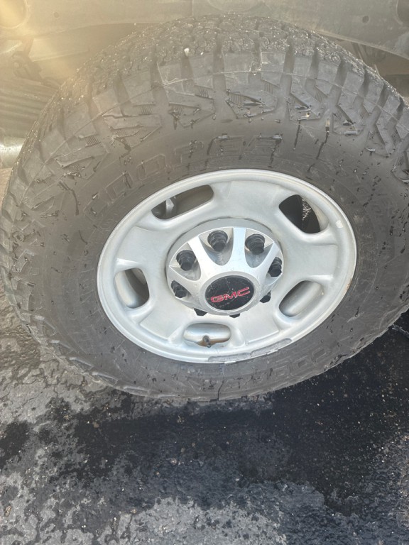 2023 GMC Sierra Image 8