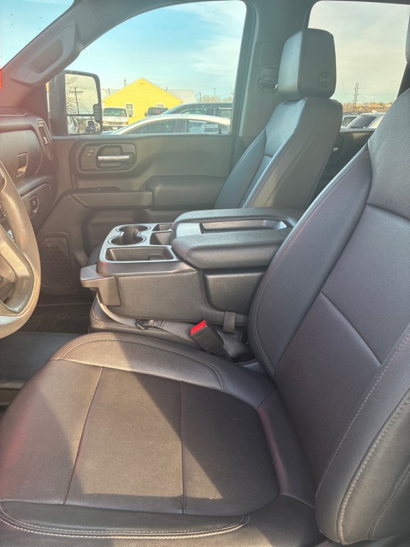 2023 GMC Sierra Image 5