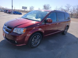 Image for 2017 Dodge Grand Caravan SXT ID: 7335504