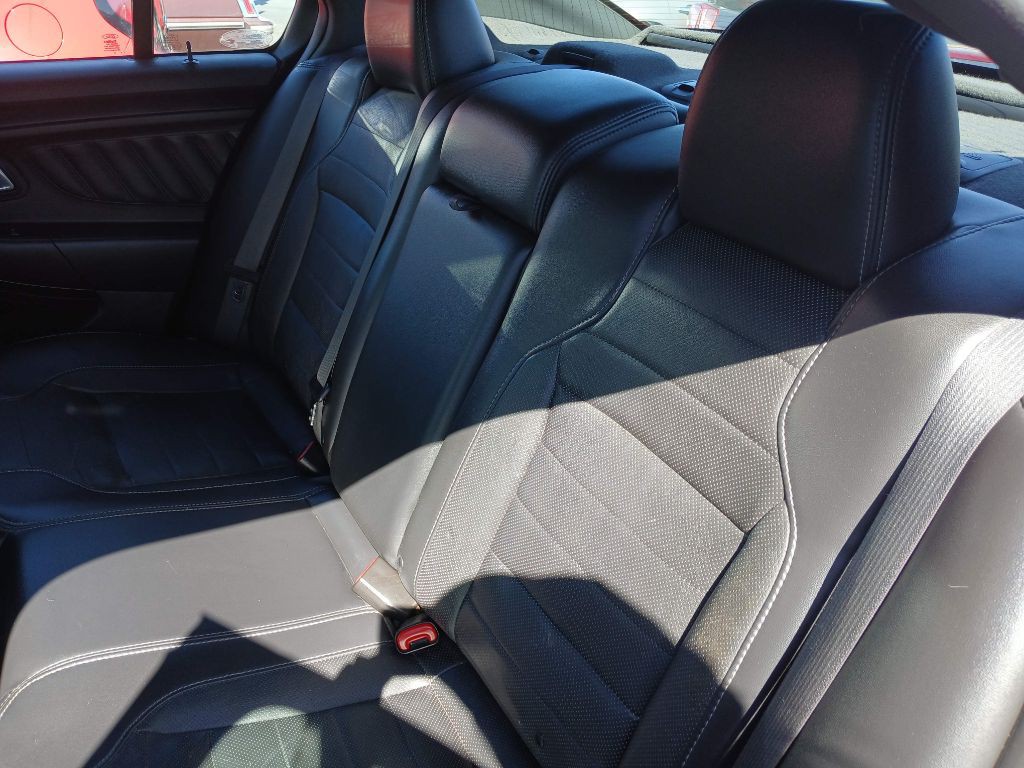2014 Ford Taurus Image 7