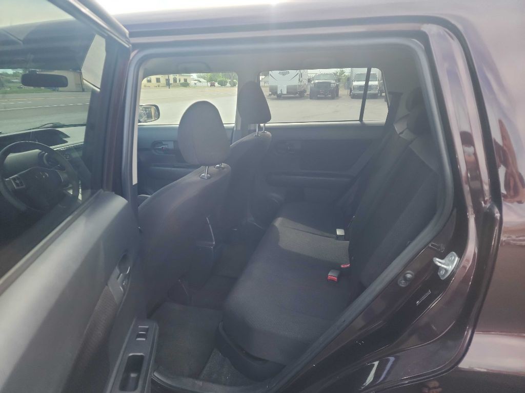 2008 Scion xB Image 4